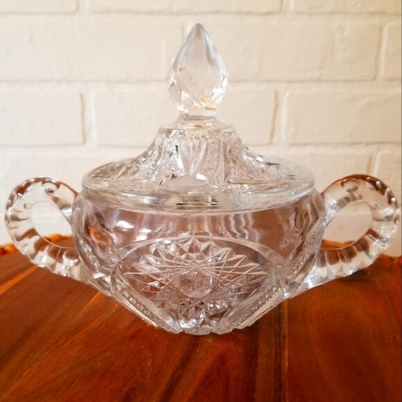 McKee Martec Clear EAPG Large Sugar Bowl with Lid, Star and Arch - Picture 1 of 5